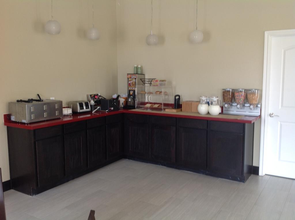 Executive Inn And Suites Jefferson Ngoại thất bức ảnh